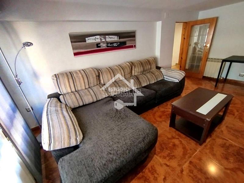 Foto 0f6b1cb6-83fd-4780-a092-e99a5e4cd698. Haus mit heizung parking in Viana