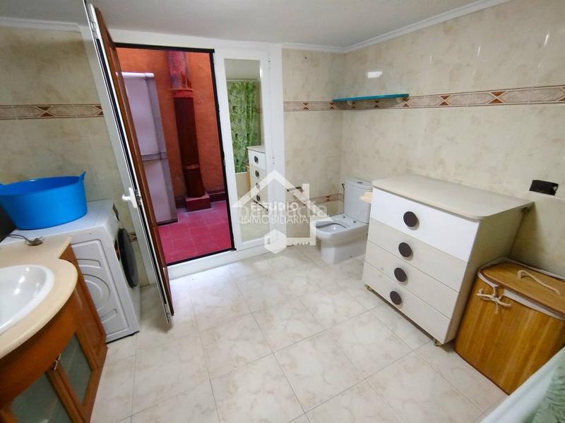 Foto 21dc8df3-9b51-457c-86ff-dbeb4ee6649e. Haus mit heizung parking in Viana