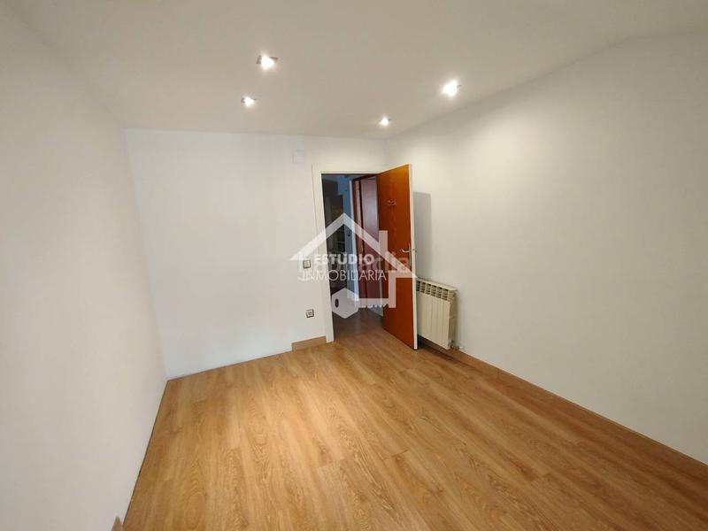 Foto 57055076-20b1-4d6b-b21e-af0927683bdb. Haus mit heizung parking in Viana