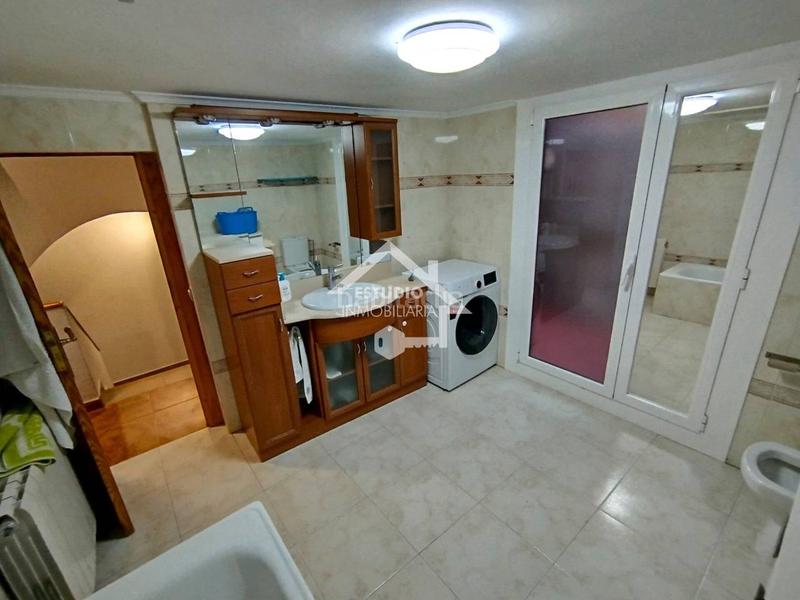 Foto f3f33f7a-ca44-4fce-a006-7805a41594ab. Haus mit heizung parking in Viana