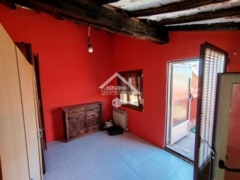 Foto f73bf41e-1047-46fb-896c-cf5106634c7e. Haus mit heizung parking in Viana