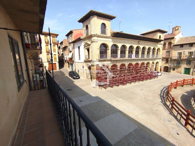 Foto 067d0f66-0d12-4e89-ac35-7b68eb2761d7. Pis amb calefacció a Viana