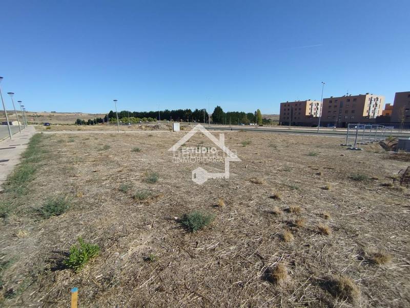 Foto 66231b9a-f047-4d49-a812-6fa21e053d74. Terreny residencial a Viana