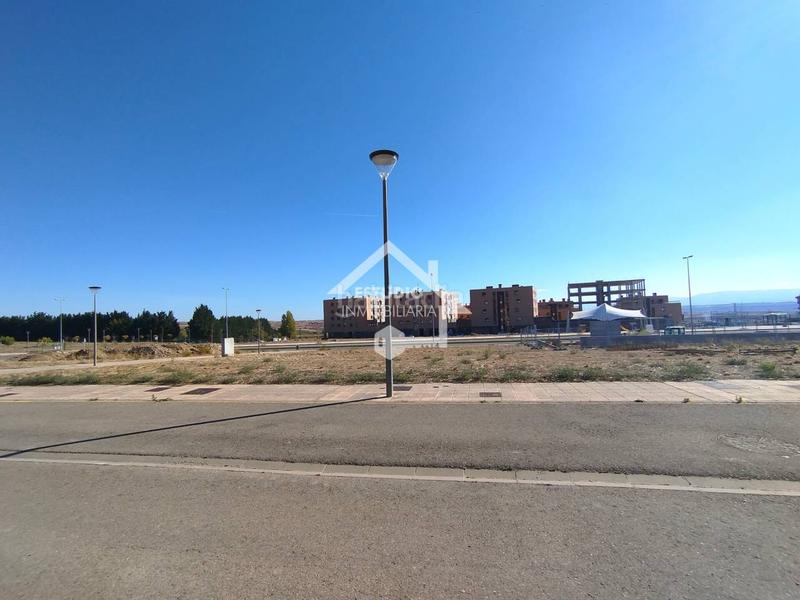 Foto 748b3ab5-a1ed-461f-84be-70d17047946b. Terreny residencial a Viana