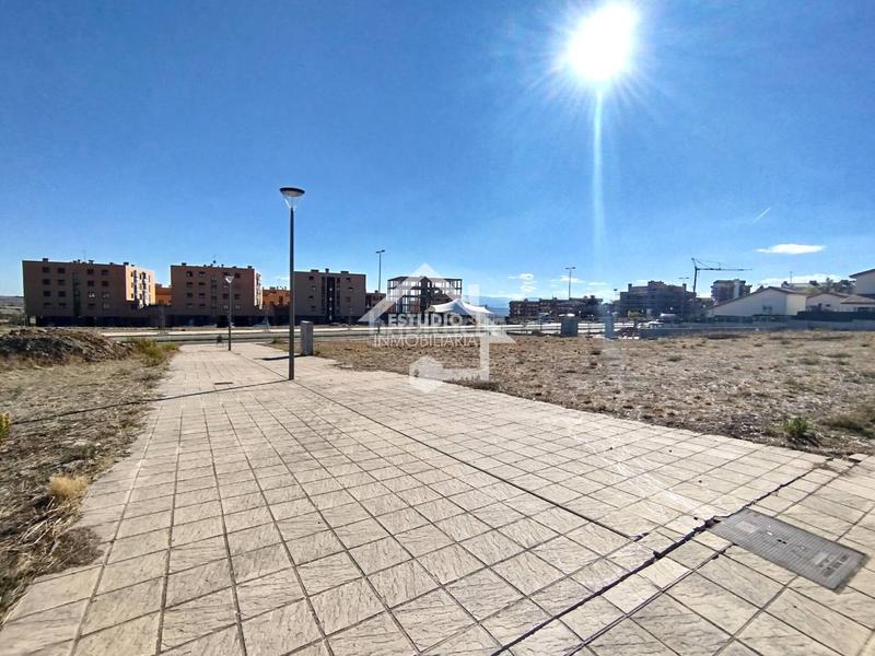 Foto a1874730-516c-4472-a3d1-56288d45e68e. Terreny residencial a Viana