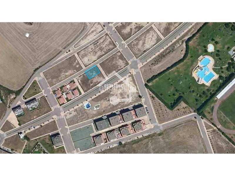 Foto ce62b88d-07ba-4de8-be5c-54584e986808. Terreny residencial a Viana