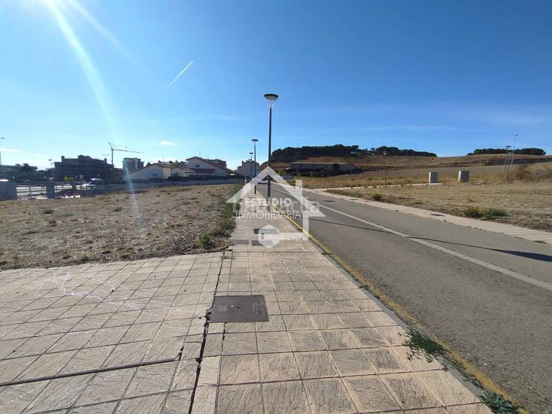 Foto fa80f075-dbb0-4b34-98dd-c645d1301f04. Terreny residencial a Viana