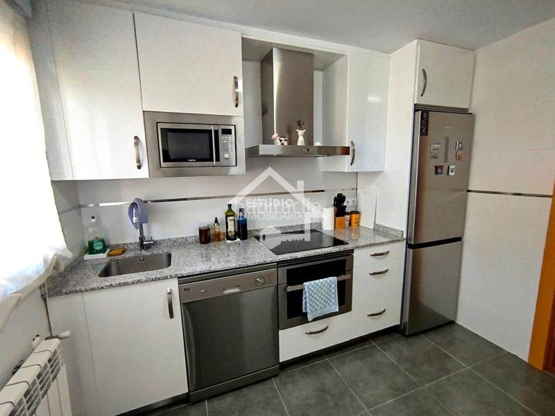 Foto 632c5853-6e29-4f9f-b91e-6317fe9a4a46. Etagenwohnung mit heizung in Viana