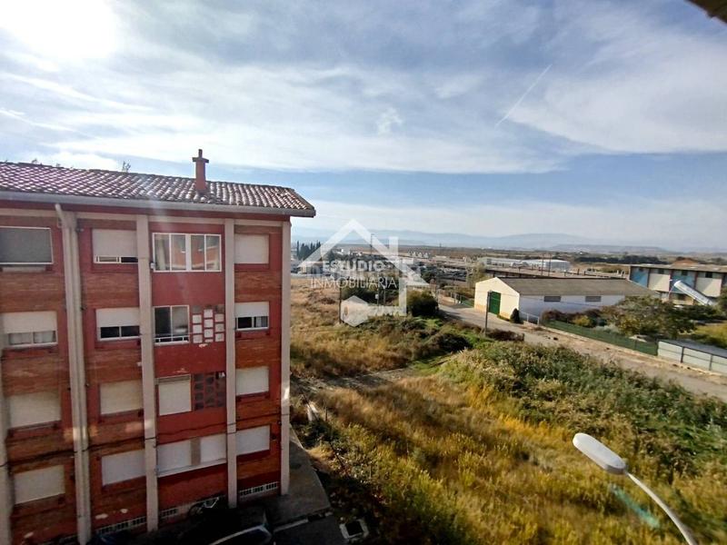 Foto 90eec704-fbf7-4326-8756-2c9b1491116f. Etagenwohnung mit heizung in Viana