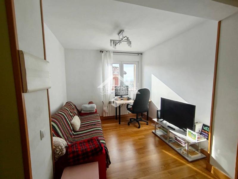 Foto ab4d4357-8494-4ada-9cf1-5e6c09775e20. Etagenwohnung mit heizung in Viana