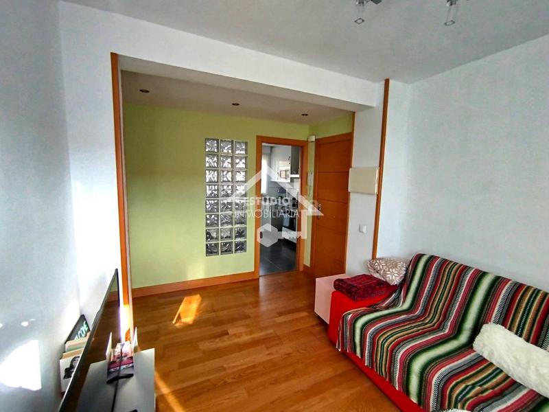 Foto fa9d45db-624f-4f76-8e37-80aabab11dc2. Etagenwohnung mit heizung in Viana