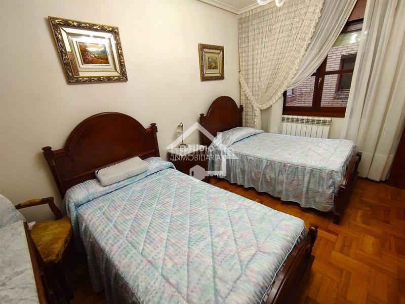 Foto 349f597f-ddfd-41d6-91dc-bbe963daaf0b. Pis amb calefacció a Viana