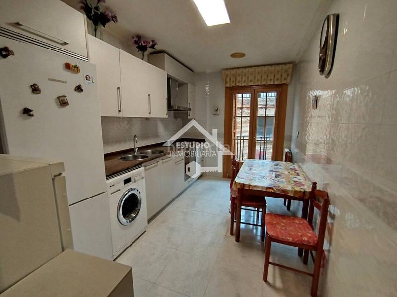 Foto 5ce931c7-d0d0-450d-8c38-6534840ea16e. Pis amb calefacció a Viana