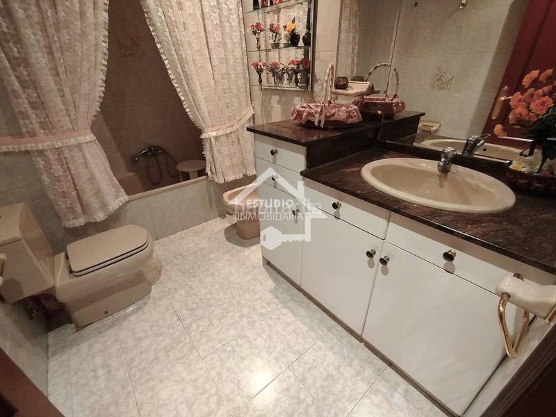 Foto da338e91-680c-4b6b-9067-de37637ed5fe. Pis amb calefacció a Viana