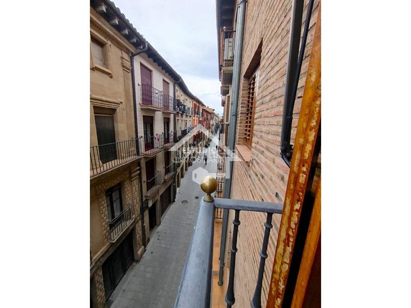 Foto f11ba34d-c17d-45f1-b6c9-448768c497d1. Pis amb calefacció a Viana