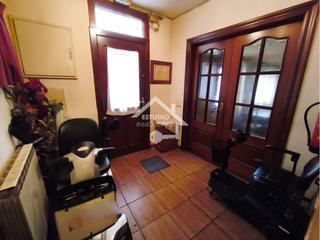 Casa  Plazuela. Vivienda o pension en lodosa