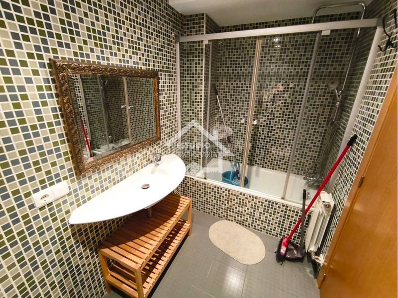 Foto 15765b82-3a1c-41b5-a561-2a78f80502c0. Miete studiowohnung mit heizung in Casco Antiguo Logroño