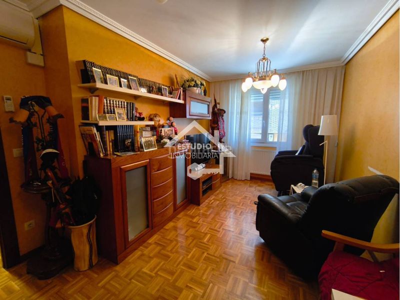 Foto fca14347-2fea-4046-8055-b3cb5b7ac152. Flat with heating parking in Mendavia
