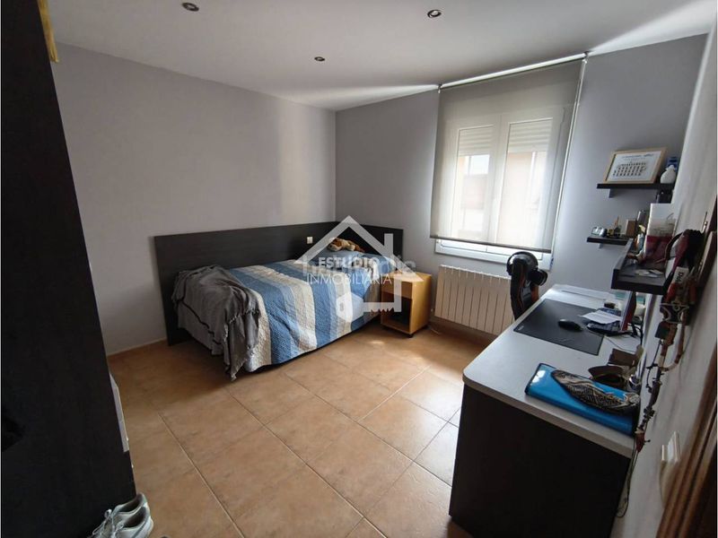 Foto 15370e23-0490-4ef1-a3a0-f5131f528750. Casa amb calefacció aparcament a Mendavia