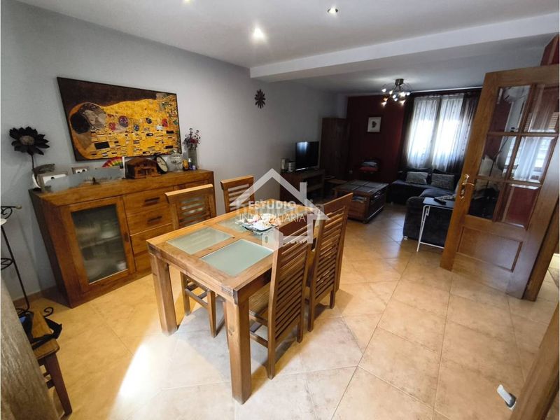 Foto 9980e34a-b3a2-4c00-ad91-5ae495e75411. Casa amb calefacció aparcament a Mendavia