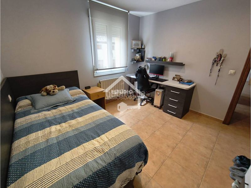 Foto e7abf308-1dec-4cb5-a26f-62608760d2e1. Casa amb calefacció aparcament a Mendavia