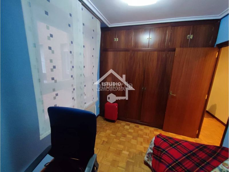 Foto 0a02f861-c1fd-40bd-81ea-fd165221446c. Flat with heating in Juzgados Logroño