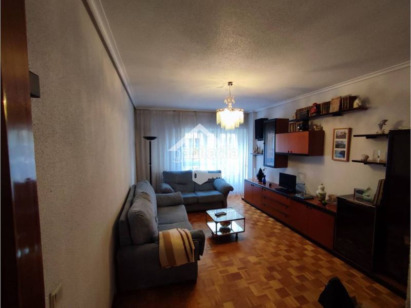 Foto 9011b254-8b0a-4720-a75a-9274708b7f05. Flat with heating in Juzgados Logroño