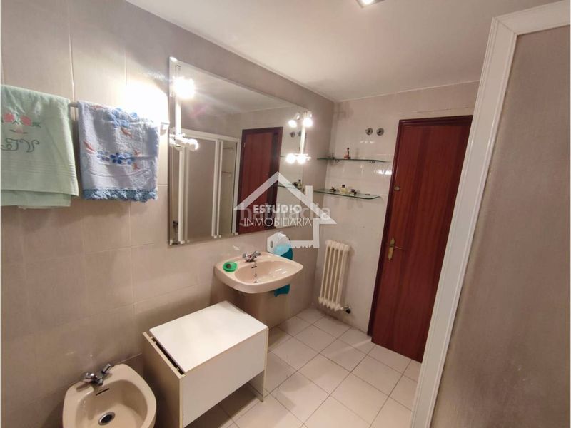 Foto a309d109-8fe1-4d87-a30a-7ec108708f06. Flat with heating in Juzgados Logroño