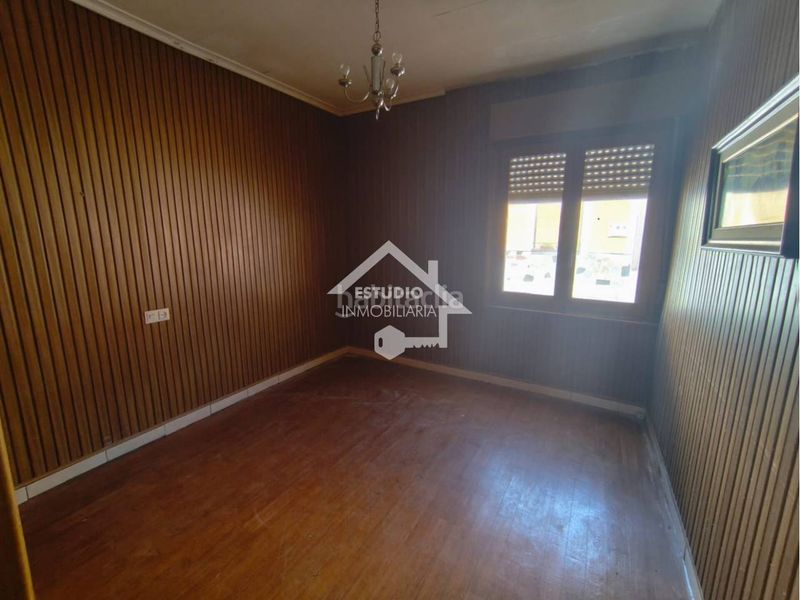 Foto 0c5db7b7-cc33-40ec-90d2-d3a93f2aaea6. Casa amb aparcament a Mendavia