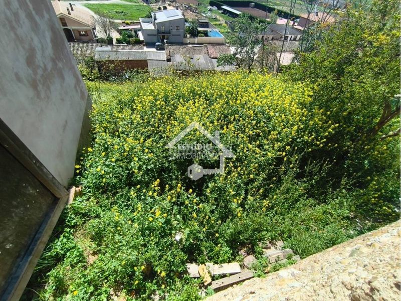 Foto f383ecf7-77d4-463e-b5b2-29c508de9f9e. Casa amb aparcament a Mendavia