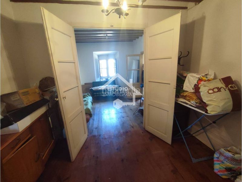 Foto 3976d0d1-bc0a-448d-898c-8e302439d82b. Casa amb calefacció aparcament a Alesanco