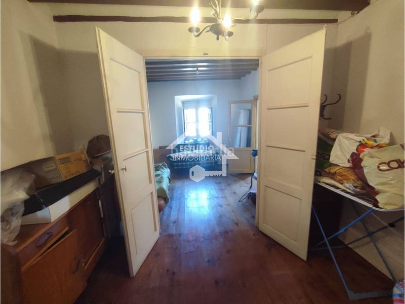 Foto 6931f9d0-76f6-4f21-b267-d121ded54cca. Casa amb calefacció aparcament a Alesanco