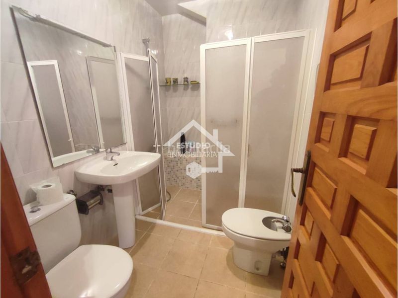 Foto 76d73735-6fea-4635-9008-81db7a6128fb. Casa amb calefacció aparcament a Alesanco