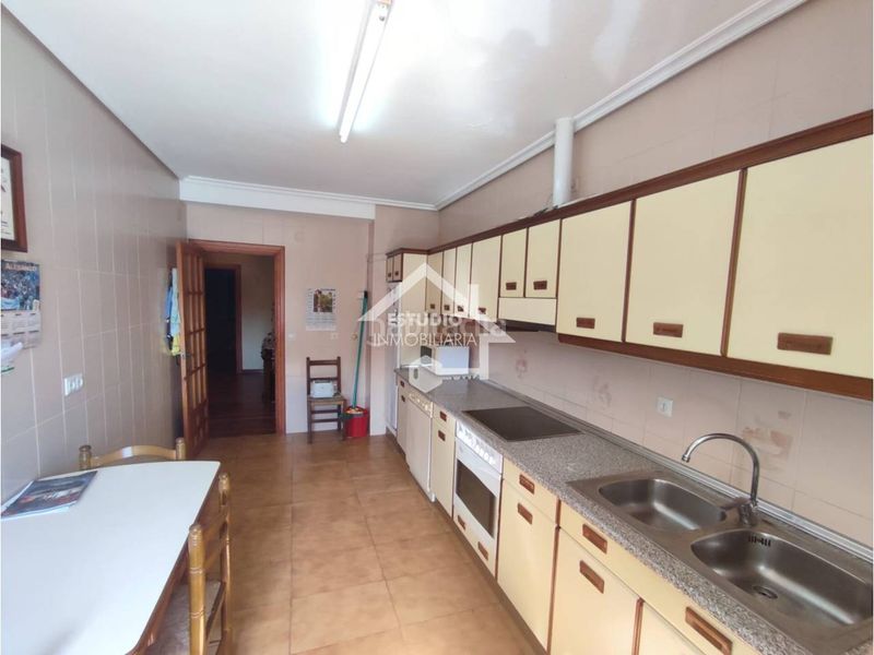 Foto 7fb58c4a-d01b-4929-a16d-e18744244d47. Casa amb calefacció aparcament a Alesanco