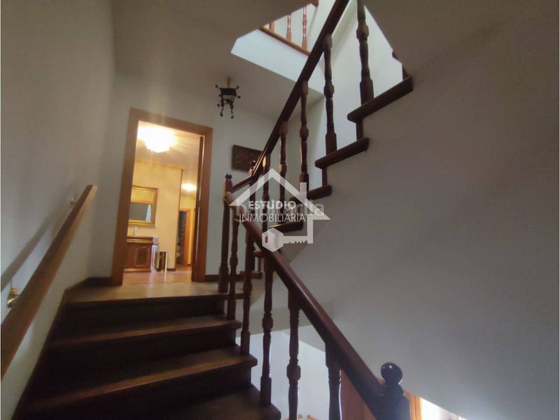 Foto 87902d21-3562-420e-8ece-62b349fa6a55. Casa amb calefacció aparcament a Alesanco