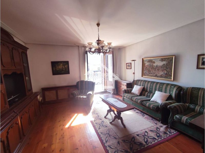 Foto db4afe81-1359-4dae-b5d6-57ad3285fe6e. Casa amb calefacció aparcament a Alesanco