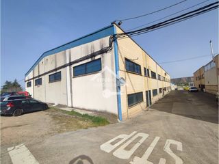 Fabrikhalle  Calle poligono el juncal. Nave comercial en venta en albelda de iregua