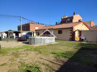 Maison  Calvario. Chalet en mendavia con jardín de 330m2 a tan solo 15 minutos de