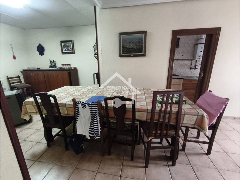 Foto 2d8d1a9e-8bc1-4a7b-8efe-b4702351f354. Casa a Sartaguda