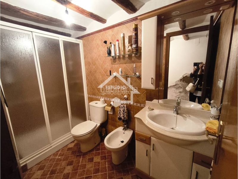 Foto eafb8edb-da2f-4016-a551-372120cebd95. Casa a Sartaguda