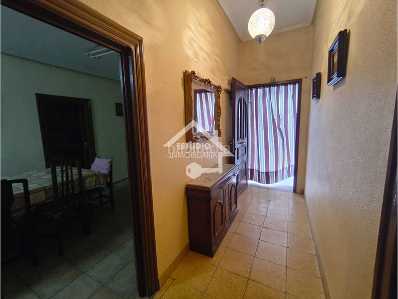 Foto f46fd9b0-be27-4338-a579-2fd3b482366f. Casa a Sartaguda