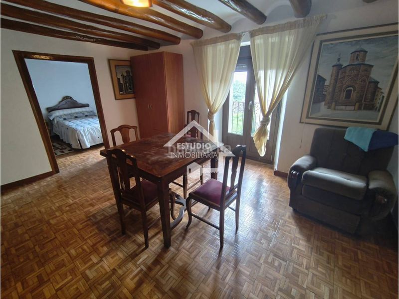 Foto 34e6ee78-b4fb-4502-8d7c-66dab2ad0395. Casa amb calefacció aparcament a Torres del Río