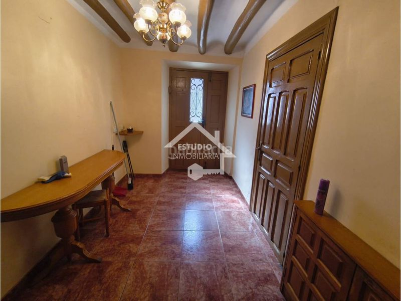 Foto 70483954-172b-4259-9772-4eba3f1498b7. Casa amb calefacció aparcament a Torres del Río