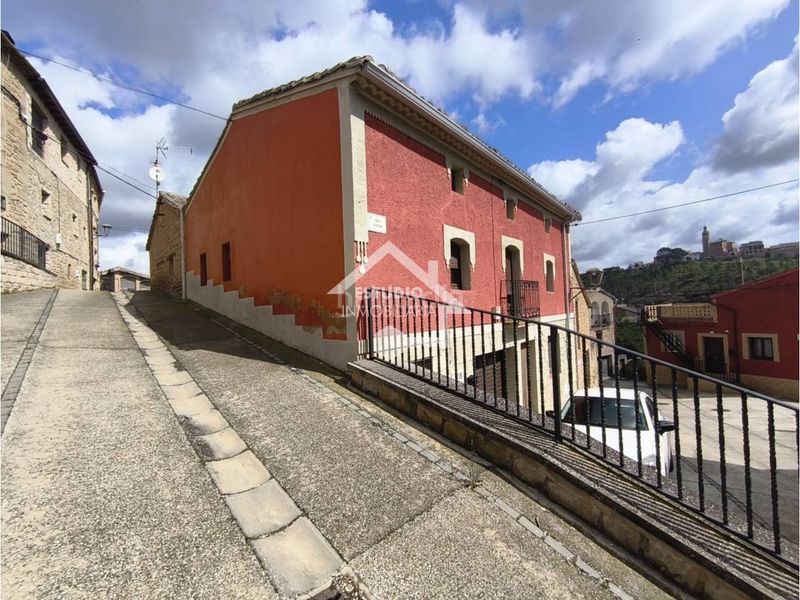 Foto 846e0681-1143-4ec6-98aa-ac1ae100b7e2. Casa amb calefacció aparcament a Torres del Río