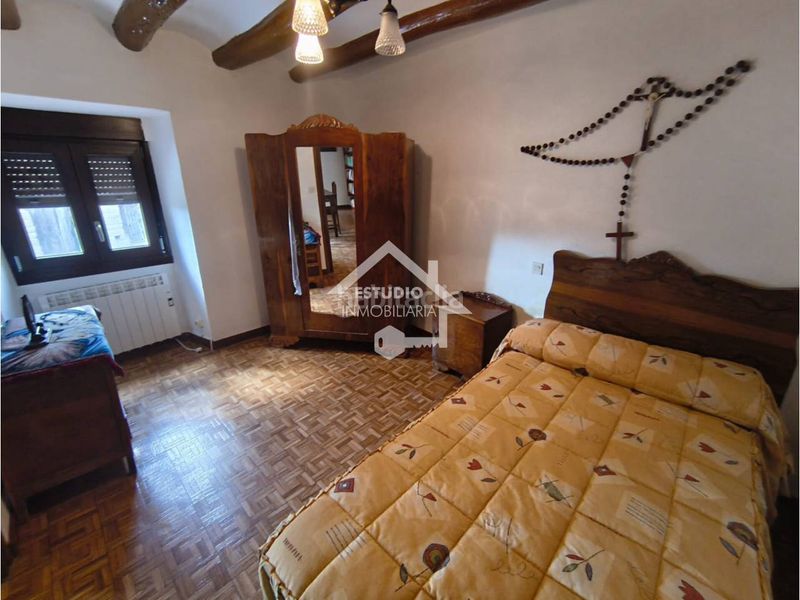 Foto a270cf2b-a6c9-4bfe-8dfa-a3a621114a0d. Casa amb calefacció aparcament a Torres del Río