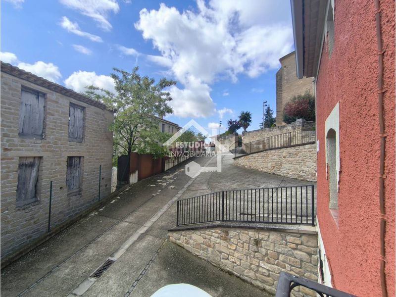 Foto c8abe44c-e109-4074-bfb4-84539744e42d. Casa amb calefacció aparcament a Torres del Río