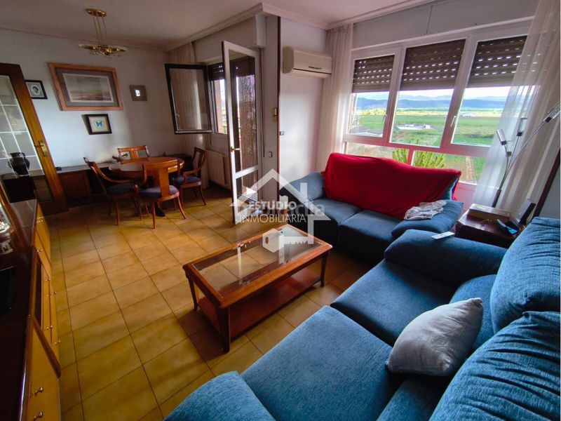 Foto 0d33606e-73b9-40d5-9d0c-b4517468037b. Casa con riscaldamento parcheggio in Mendavia
