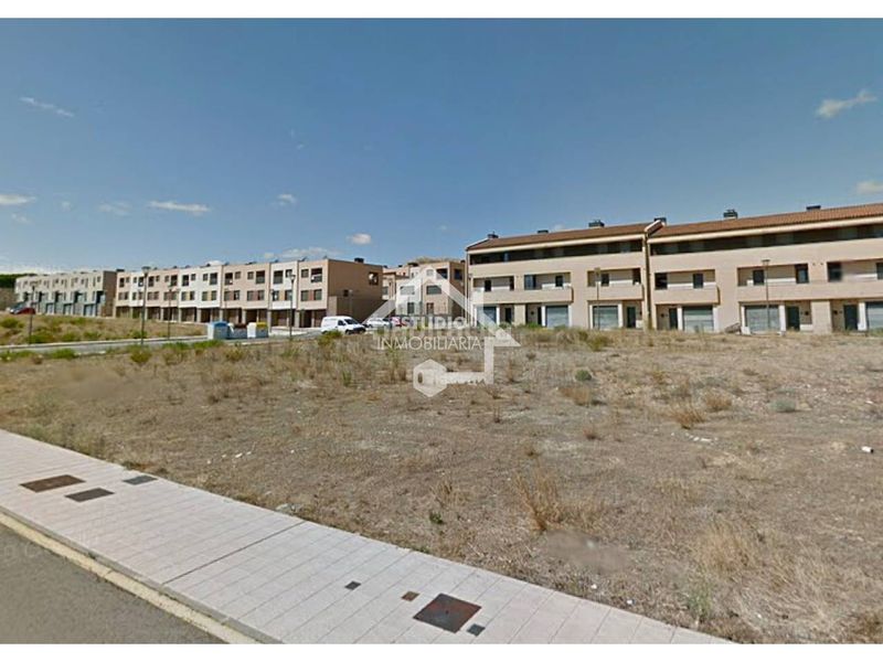 Foto 33f265d5-b40f-4b6f-8107-057aed675bb6. Finca rústica terreno en venta en Viana