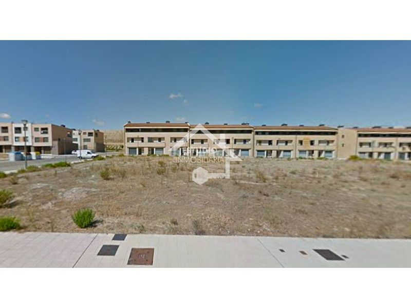 Foto d5905514-5562-4c2d-95ea-9f014fa4a3e3. Finca rústica terreno en venta en Viana