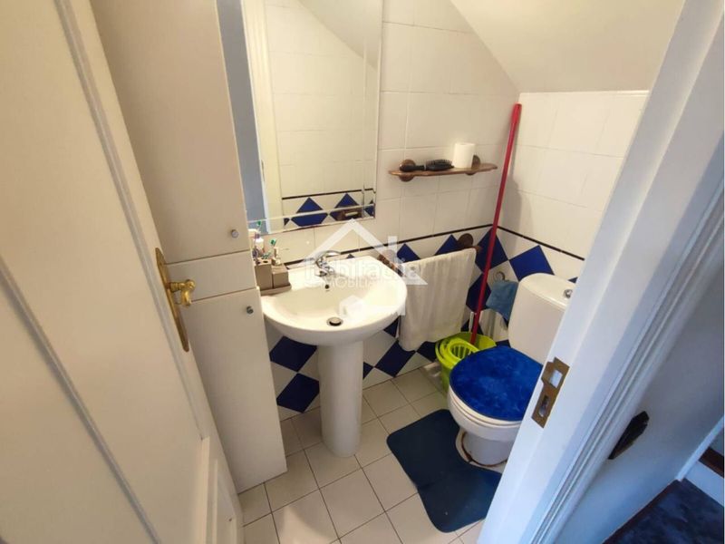 Foto 129f9a8b-1e98-449e-a5c3-5cad4d9fded0. Casa amb calefacció a Baños de Río Tobía